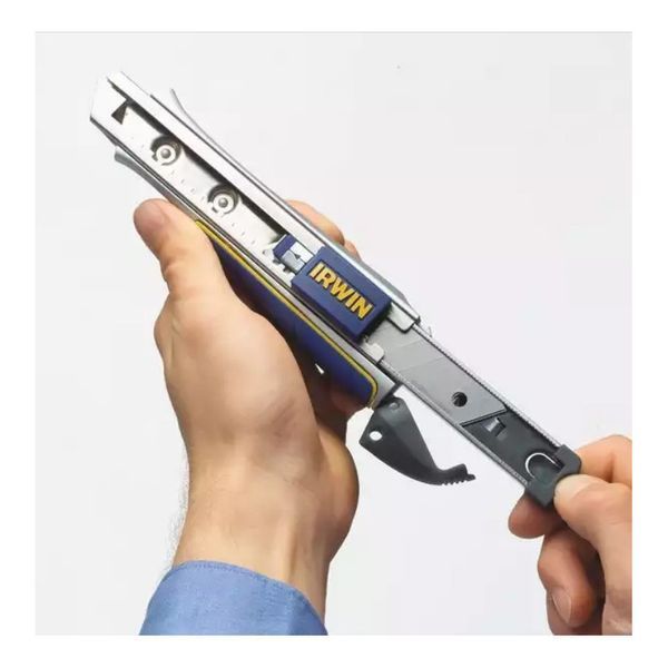 Нож с отлам сегм Pro Touch 25мм AUTO LOAD SNAP-OFF KNIFE 10504553 фото