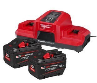 Енергокомплект Li-Ion MILWAUKEE. M18 FORGENRG-122DBSC (зарядний пристрій M18 DBSC, 2 акумулятори М18 FB12 12Аг, картонне пакуван 4933498614 фото