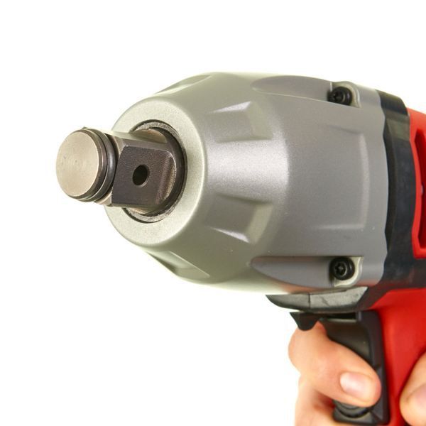 Гайковерт ударный 3/4'' MILWAUKEE, IPWE 520 R, 725Вт (520Нм) 4933451525 фото