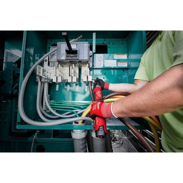 Ключ динамометричний електронний 3/8'' MILWAUKEE, M12 ONEFTR38-0C (13,6-135,6Нм) (каркас, кейс) 4933464966 фото