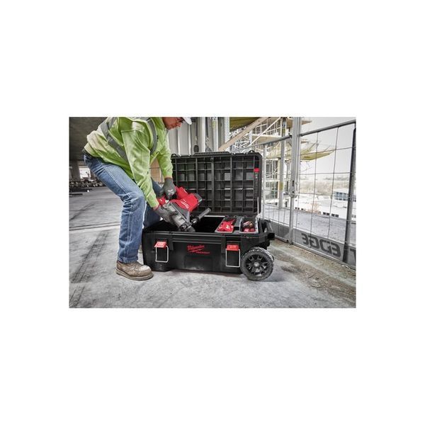 Кейс для інструменту плаский XL на колесах PACKOUT MILWAUKEE (965x609x401мм) 4932478161 фото