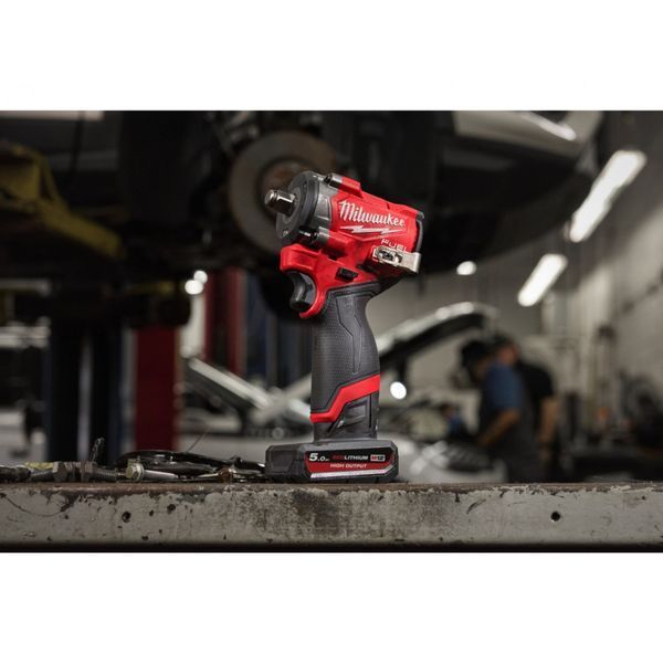 Гайковерт акумуляторний безщітковий 1/2'' MILWAUKEE, M12 FCIWP12G3-0, 746Нм, з піном (каркас, кліпса для ремпеня, картонне пакув 4933493457 фото