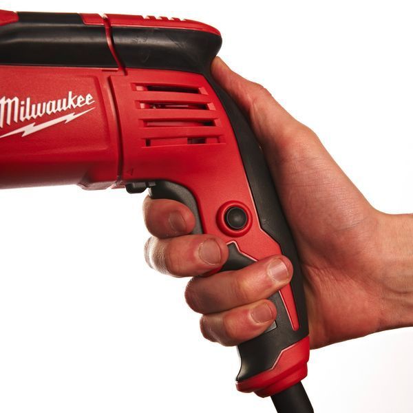 Дриль з ударом двошвидкісний MILWAUKEE, PD2E 24 R, 1020Вт (60Нм) (бічна рукоять, HD кейс) 4933419595 фото