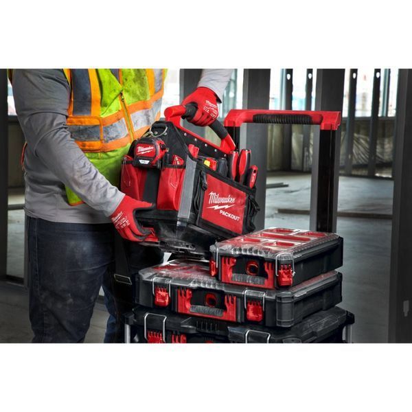 Кейс на колесах PACKOUT MILWAUKEE 4932464078 фото