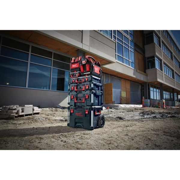 Кейс на колесах PACKOUT MILWAUKEE 4932464078 фото