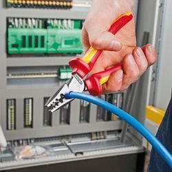 Инструмент для обжима контактных гильз 0,25-16,0мм&sup2;, 180мм KNIPEX 97 72 180, фосфатированный 97 72 180 фото
