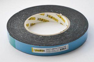 Стрічка клейка двостороння на вспіненій основі 19мм*10м чорна UNIFIX 051769 фото