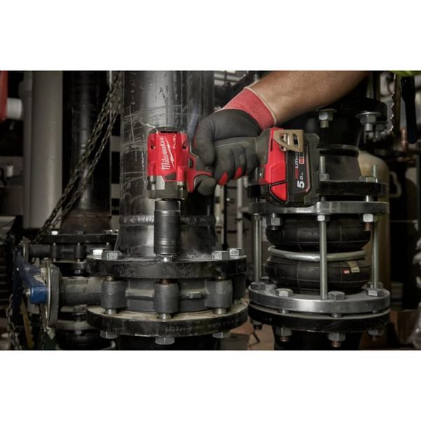 Гайковерт акумуляторний безщітковий 1/2'' MILWAUKEE, M18 FIW2F12-502Х, 339Нм, з кільцем (зарядний пристрій M12-18 FC, 2 акумулят 4933478444 фото