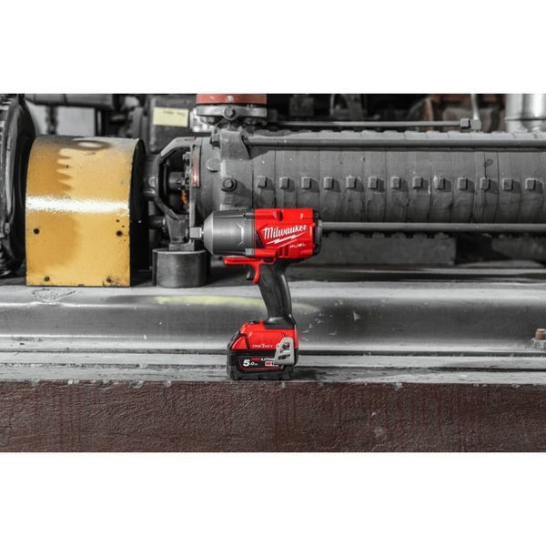 Гайковерт акумуляторний безщітковий 3/4'' MILWAUKEE, M18 ONEFHIWF34-0X, 2034Нм, з кільцем (HDкейс) 4933459729 фото